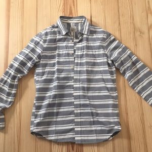 Barely worn men’s shirt